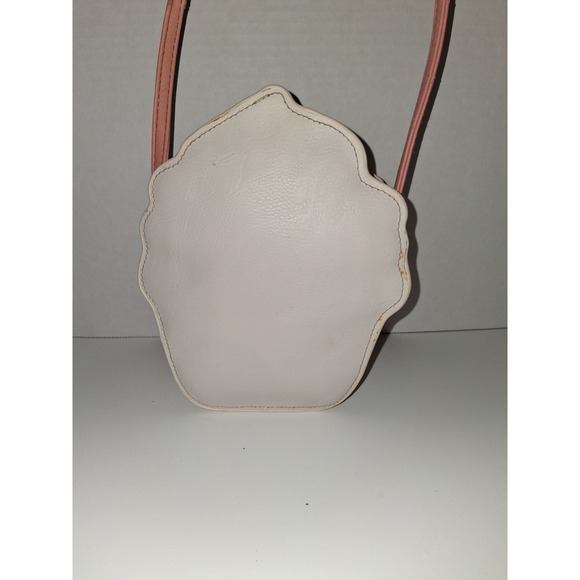 Girls or Woman's Crossbody Purse Cupcake Design 6" Glitter Heart‎ - Picture 2 of 7